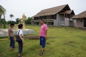 Ajarn Yak with Khun Duangdao (far right) and Khun Wipa at the site of Dheva resort